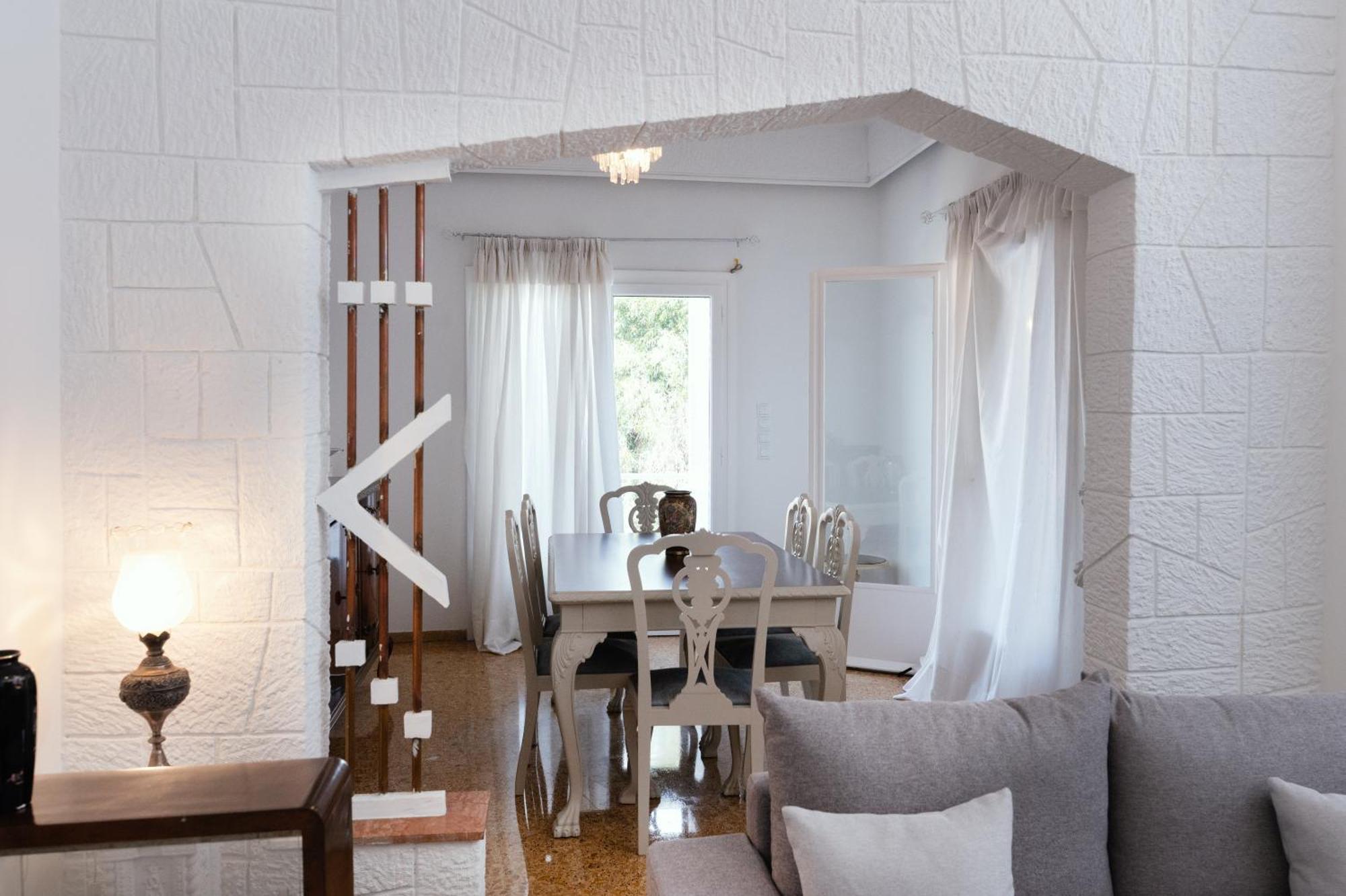 Apartment Sunrise By Athens Airport Spata (East Attica)