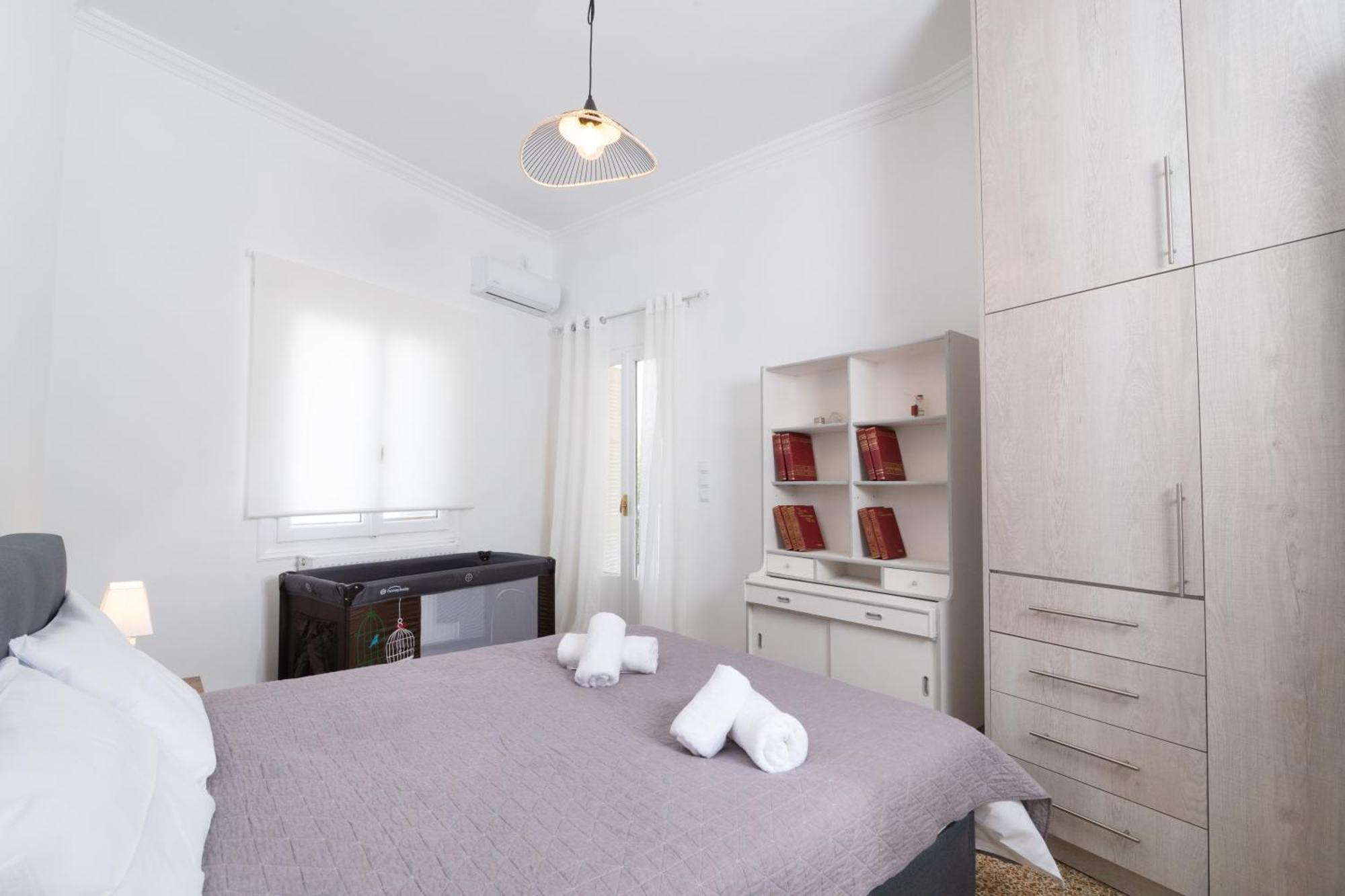Sunrise By Athens Airport Apartment *